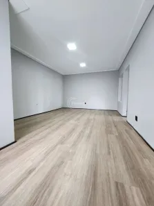 Sala Comercial à venda, 61m² no São Pelegrino, Caxias do Sul