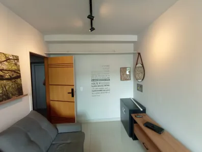 Apartamento com 2 Quartos para alugar, 68m² no Santa Efigênia, Belo Horizonte