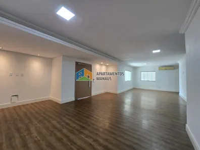 Sobrado com 4 Quartos para venda ou aluguel, 450m² no Dom Pedro I, Manaus