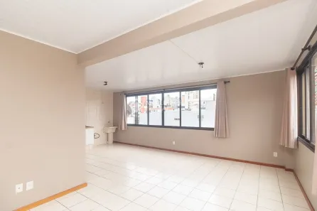 Kitnet com 1 Quarto para alugar, 25m² no Floresta, Porto Alegre