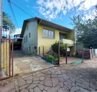 Lote/Terreno à venda, 660m² no Cruzeiro, Caxias do Sul