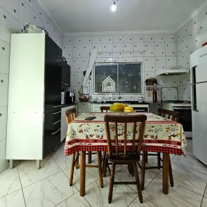 Casa com 2 Quartos à venda, 80m² no Jardim Las Palmas, Guarujá