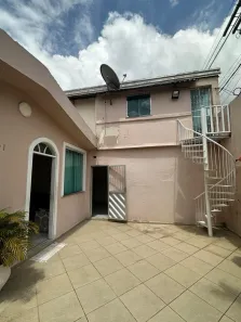 Casa com 3 Quartos à venda, 255m² no Nossa Senhora das Graças, Manaus