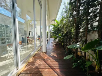 Casa de Condomínio com 4 Quartos à venda, 220m² no Jardins Verona, Goiânia