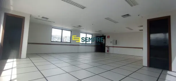 Sala Comercial para alugar, 90m² no Cruzeiro, Belo Horizonte