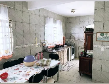 Sobrado com 4 Quartos à venda, 182m² no Setor Oeste, Brasília