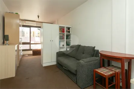 Apartamento com 1 Quarto para venda ou aluguel, 32m² no Cidade Baixa, Porto Alegre