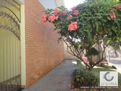 Casa com 3 Quartos à venda, 160m² no Centro, Araraquara