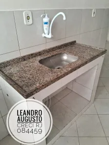Casa de Condomínio com 1 Quarto para alugar, 38m² no Bangu, Rio de Janeiro