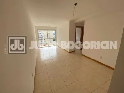 Apartamento com 2 Quartos à venda, 66m² no Taquara, Rio de Janeiro