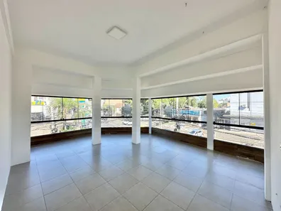 Sala Comercial para alugar, 300m² no Nossa Senhora das Graças, Canoas