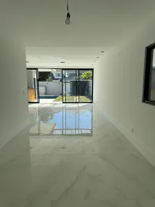 Casa de Condomínio com 4 Quartos para venda ou aluguel, 350m² no Recreio dos Bandeirantes, Rio de Janeiro