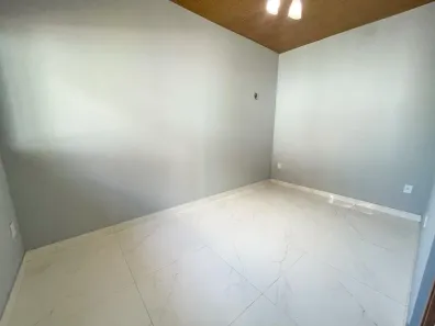 Casa de Condomínio com 3 Quartos para alugar, 240m² no Ponta Negra, Manaus