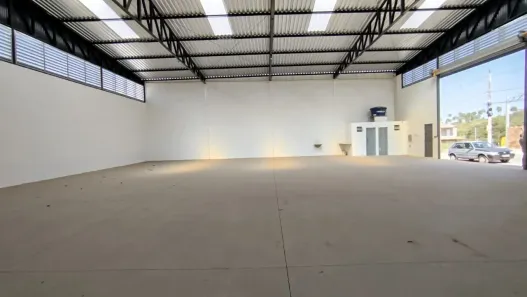 Galpão/Depósito/Armazém para alugar, 400m² no Monte Verde, Betim