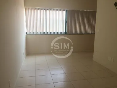 Sala Comercial para alugar, 50m² no Centro, Cabo Frio