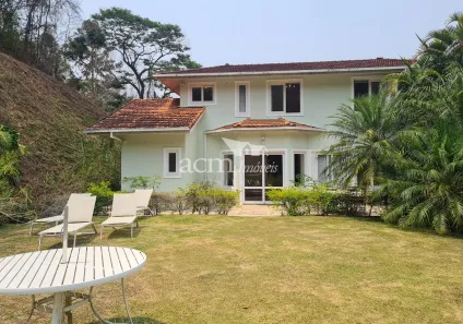 Casa de Condomínio com 4 Quartos para venda ou aluguel, 9180m² no Itaipava, Petrópolis