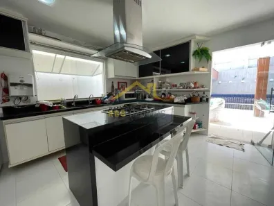 Casa de Condomínio com 4 Quartos à venda, 220m² no Centro, Lauro de Freitas