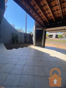 Sobrado com 3 Quartos para alugar, 104m² no Centro, Campo Mourão