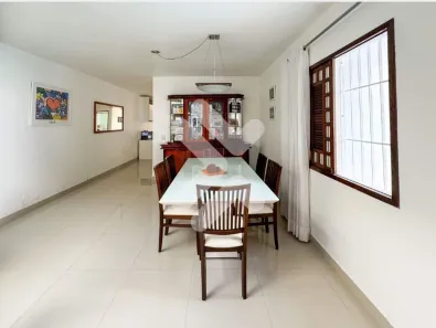 Casa com 3 Quartos à venda, 246m² no Capim Macio, Natal