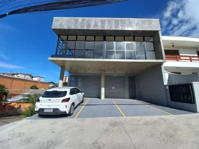 Ponto Comercial à venda, 45m² no Sagrada Família, Caxias do Sul