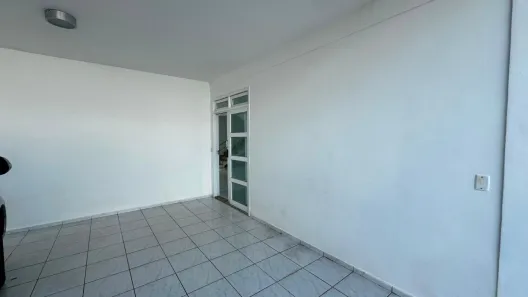 Casa de Condomínio com 4 Quartos para alugar, 300m² no Candelária, Natal