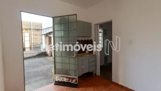 Casa com 1 Quarto para alugar, 20m² no Cruzeiro, Belo Horizonte