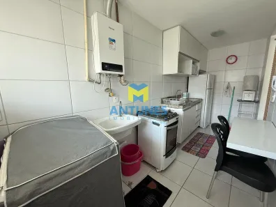 Apartamento com 2 Quartos para alugar, 65m² no Muro Alto, 