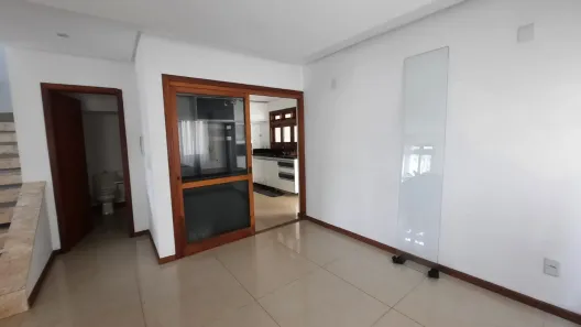 Sobrado com 3 Quartos à venda, 132m² no Centro, Guaíba