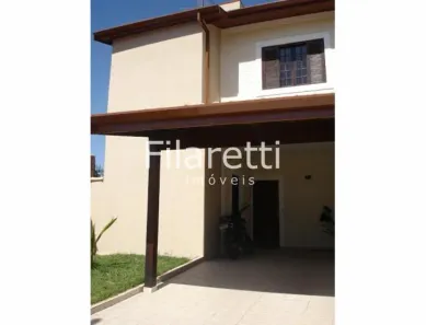 Sobrado com 3 Quartos à venda, 163m² no Residencial São Charbel, Taubaté