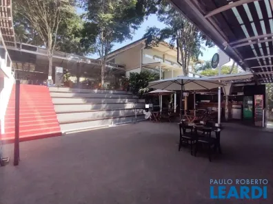 Ponto Comercial à venda, 47m² no Granja Viana, Cotia