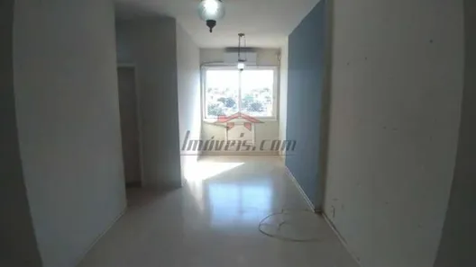 Apartamento com 3 Quartos para alugar, 62m² no Tanque, Rio de Janeiro