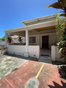 Casa com 2 Quartos para alugar, 78m² no Arembepe (Abrantes), Camaçari