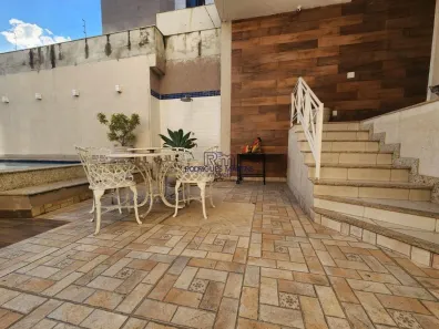 Casa com 4 Quartos à venda, 231m² no Caiçara-Adelaide, Belo Horizonte