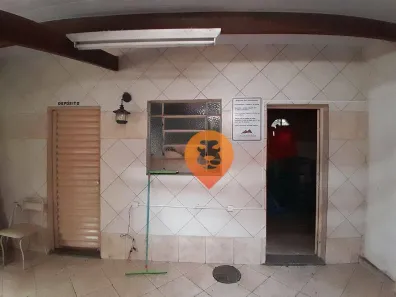 Ponto Comercial para alugar, 210m² no Santa Efigênia, Belo Horizonte