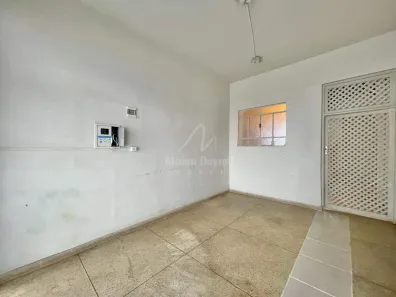 Casa com 3 Quartos para alugar, 165m² no Serra, Belo Horizonte
