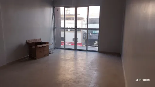 Apartamento com 2 Quartos para alugar, 90m² no Centro, Cabo Frio