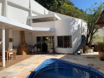 Casa com 4 Quartos à venda, 319m² no São Lucas, Belo Horizonte