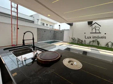 Casa de Condomínio com 4 Quartos à venda, 250m² no Novo Aleixo, Manaus
