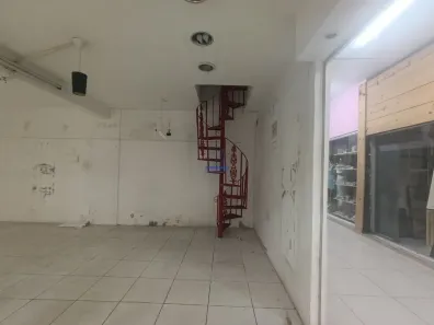 Sala Comercial para venda ou aluguel, 23m² no Embaré, Santos