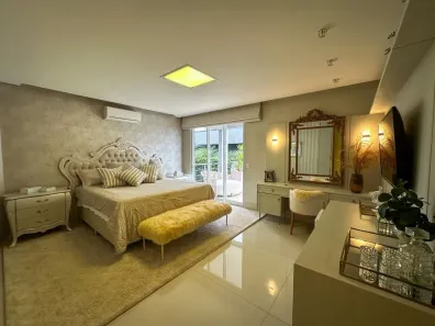 Sobrado com 4 Quartos para alugar, 340m² no Jardins Valência, Goiânia