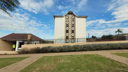 Apartamento com 2 Quartos para alugar, 62m² no Pioneiros Catarinenses, Cascavel