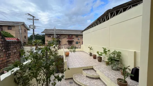 Casa com 3 Quartos à venda, 130m² no Aleixo, Manaus