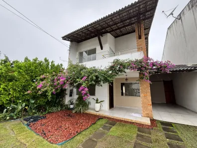 Casa de Condomínio com 4 Quartos para alugar, 260m² no Buraquinho, Lauro de Freitas