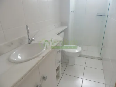 Apartamento com 2 Quartos para alugar, 70m² no Samambaia, Petrópolis