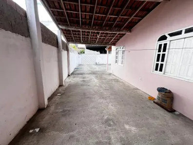 Casa com 3 Quartos à venda, 115m² no Santa Lúcia, Eunápolis