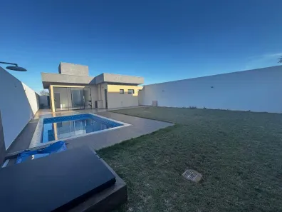 Casa de Condomínio com 3 Quartos à venda, 181m² no Morada das Flores, Piratininga