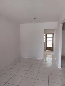 Casa com 3 Quartos para alugar, 90m² no Vale do Sol, Aparecida de Goiânia