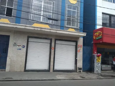 Ponto Comercial para alugar, 650m² no Mares, Salvador