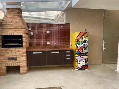 Casa de Condomínio com 4 Quartos para alugar, 160m² no Vila Oliveira, Mogi das Cruzes