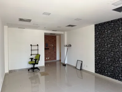 Sala Comercial para alugar, 32m² no Barra Olímpica, Rio de Janeiro